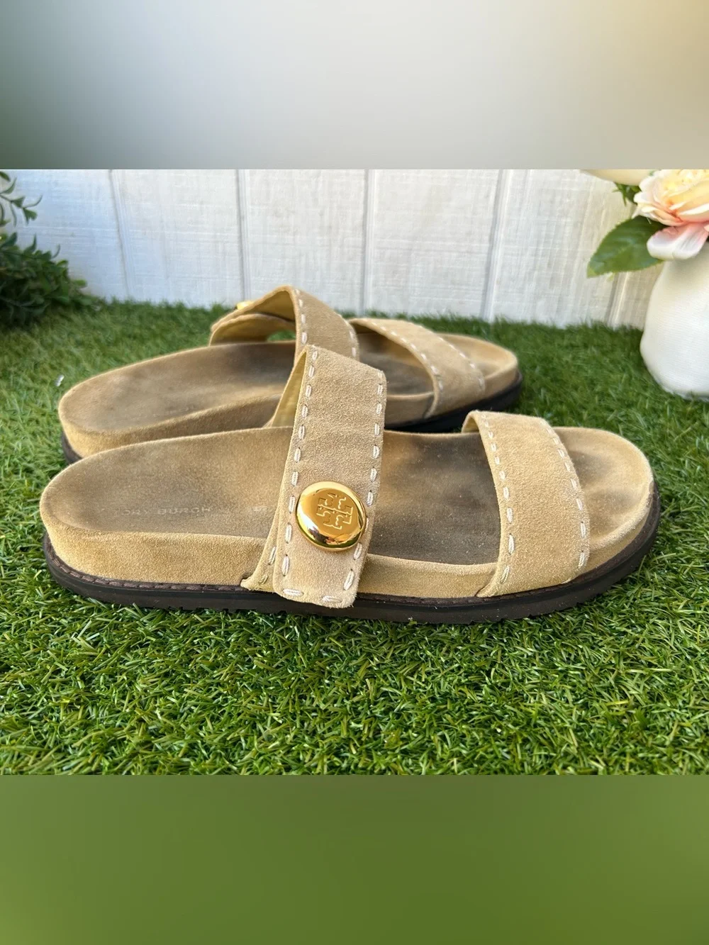 Tory Burch ROMY SPORT SLIDE $275 women size 9.5 gently used Color: Butterscotch